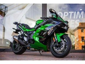 KAWASAKI NINJA H2 SX SE ! LOW MILES ! STUNNING