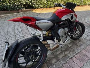 MV AGUSTA RIVALE 800 EAS ABS ROSSO