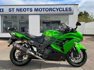KAWASAKI ZZR1400 PERFORMANCE SPORT 1300 CC