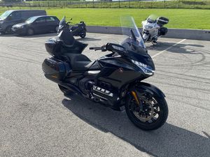 HONDA GL1800 GOLDWING .