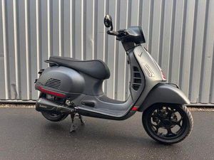 VESPA GTS 300 SUPERSPORT 13" AKRAPOVIC RIZOMA