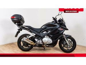 VENDO HONDA VFR 800 (2002 - 05) USATA A ROZZANO (CODICE 9831172) - MOTO.IT