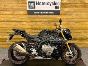 USED BMW S 1000 R SPORT FOR SALE IN SWINDON