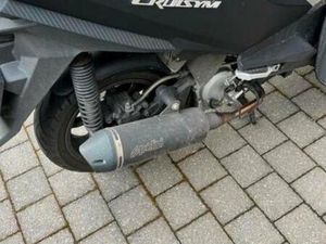 ② CRUISYM 125 EN PARFAIT ÉTAT