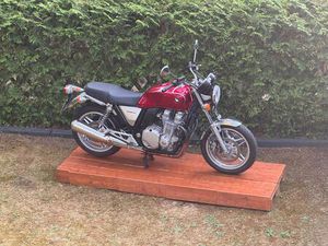 HONDA CB 1100 NAKED BIKE WIR NEU !