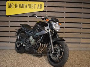 YAMAHA XJ6N • 2009