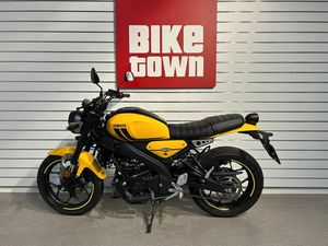 YAMAHA XSR 125 • 2022