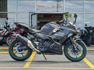 2022 KAWASAKI NINJA 400