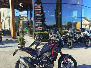 MOTO MORINI X-CAPE 700