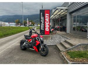 DUCATI DIAVEL 1160 V4, NAKED, MODÈLE DÉMO, CHF 23'900.-