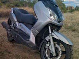 YAMAHA X-MAX 125I