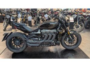 TRIUMPH ROCKET 3 STORM GT