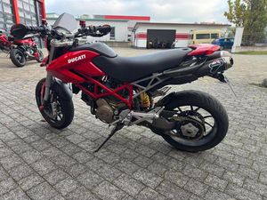 DUCATI HYPERMOTARD 1100