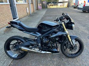 2017 TRIUMPH STREET STREET TRIPLE ABS PETROL MANUAL