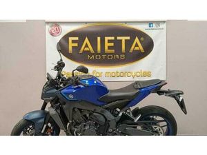 VENDO YAMAHA MT-09 Y-AMT (2024 - 25) USATA A ROMA (CODICE 9846846) - MOTO.IT