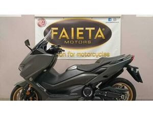 VENDO YAMAHA T-MAX 560 TECH MAX (2020) USATA A ROMA (CODICE 9846838) - MOTO.IT