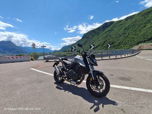 HONDA HORNET 750 2024