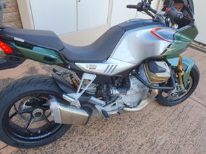 MOTO GUZZI V100S MANDELLO