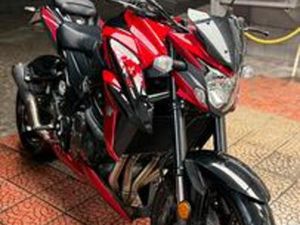SUZUKI GSX S 750 YOUGEN CARBON