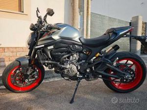 DUCATI MONSTER 937 - 09/2021 - 8.000KM - AVIATION
