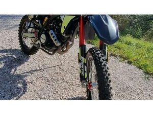 VENDO FANTIC MOTOR XEF 125 COMPETITION 4T (2022) USATA A FORNO DI ZOLDO (CODICE 9847647) - MOTO.IT