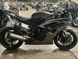 2016 YAMAHA YZF R6