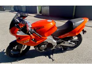 YAMAHA SZR 660 BELGARDA