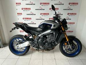 YAMAHA MT-09 SP