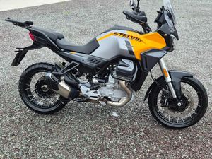 MOTO-GUZZI STELVIO 2024