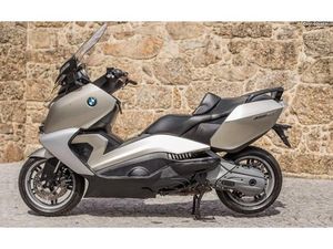 YAMAHA TMAX VERSÃO TECHMAX SPECIAL EDITION