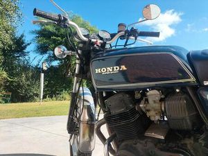 ② HONDA FOUR CB 750