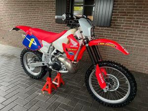 ② HONDA CR 250 1993 MET NL KENTEKEN