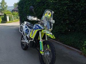 ② HUSQVARNA 701 RALLY