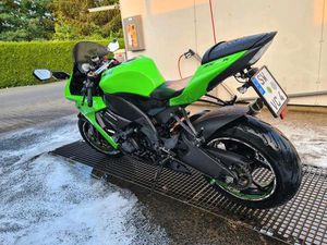 KAWASAKI ZX10R
