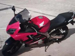 HONDA - CBR 600 F