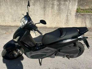 PIAGGIO BEVERLY POLICE 300 CM3, 2014 GOD.