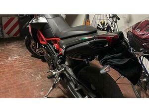 VENDO APRILIA DORSODURO 900 (2017 - 20) USATA A MILANO (CODICE 9848135) - MOTO.IT