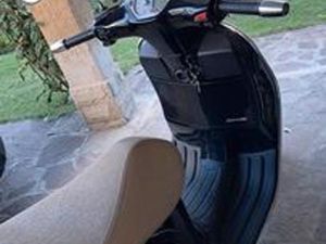 PIAGGIO VESPA 250 GTS - 2006