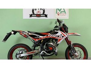 VENDO RIEJU MRT 50 SUPERMOTARD TROPHY (2021 - 25) USATA A QUART (CODICE 9848273) - MOTO.IT