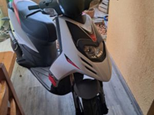 APRILIA 50 SR