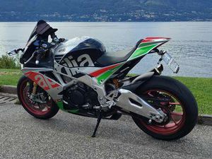 APRILIA RSV4 RF