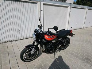 KAWASAKI Z900RS