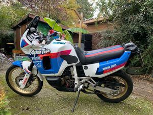 HONDA XRV 750 AFRICA TWIN RD04