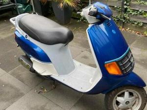 GEZOCHT! PIAGGIO QUARTZ 50CC — SCOOTERS | PIAGGIO — MARKTPLAATS