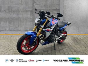 BMW F 900 R TAGESZULASSUNG, STYLE SPORT, DYNAMIK-PAK