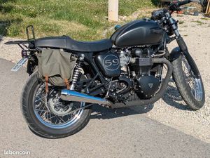 TRIUMPH BONNEVILLE T100 - UNIQUE, RÉVISÉE, PRÊTE À ROULER