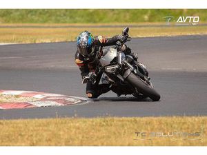 TRIUMPH STREET TRIPLE 765RS