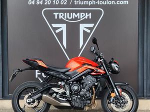 TRIUMPH STREET TRIPLE 765 R A2