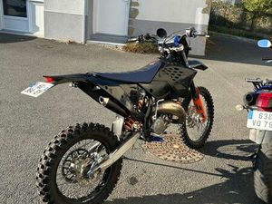 125 EXC (MOTEUR NEUF)