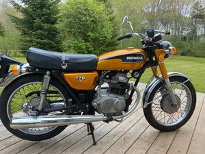 1972 HONDA CB